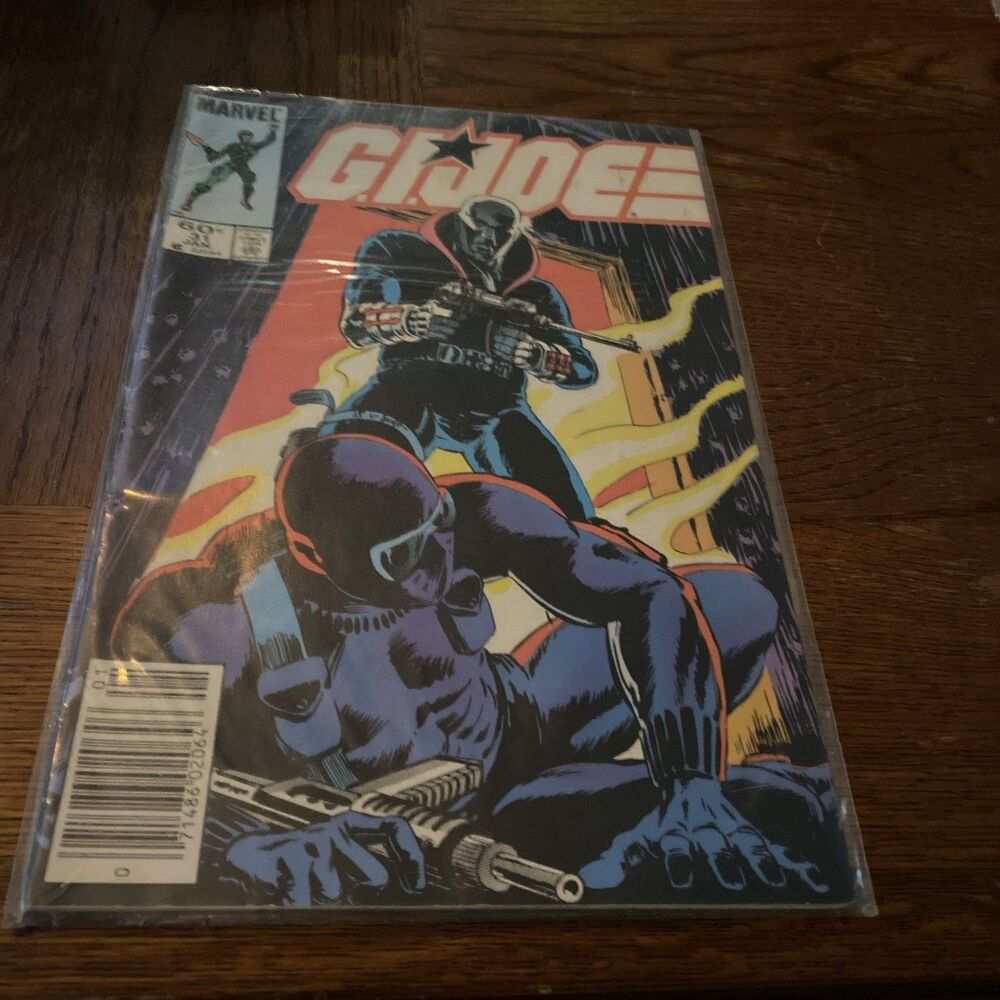 G.I. JOE #31 VINTAGE COMIC BOOK KEPT IN PLASTIC COVER 1980'S VERY GOOD MARVEL